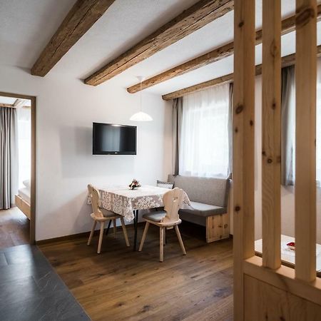 Chalet Dolomit サン・ロレンツォ・ディ・セバート エクステリア 写真