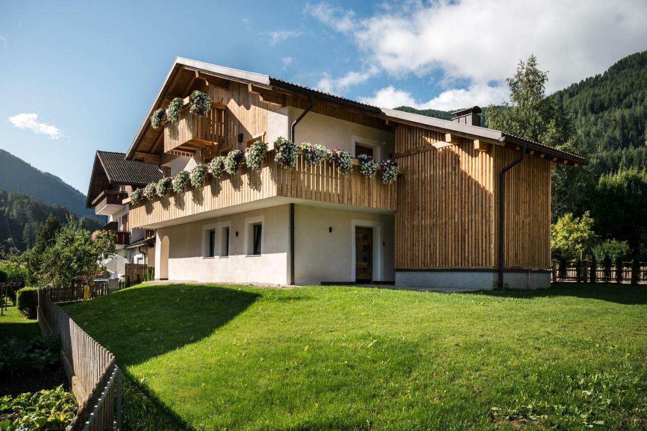 Chalet Dolomit サン・ロレンツォ・ディ・セバート エクステリア 写真