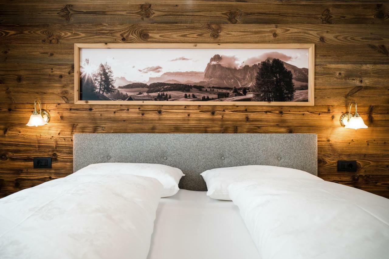 Chalet Dolomit サン・ロレンツォ・ディ・セバート エクステリア 写真