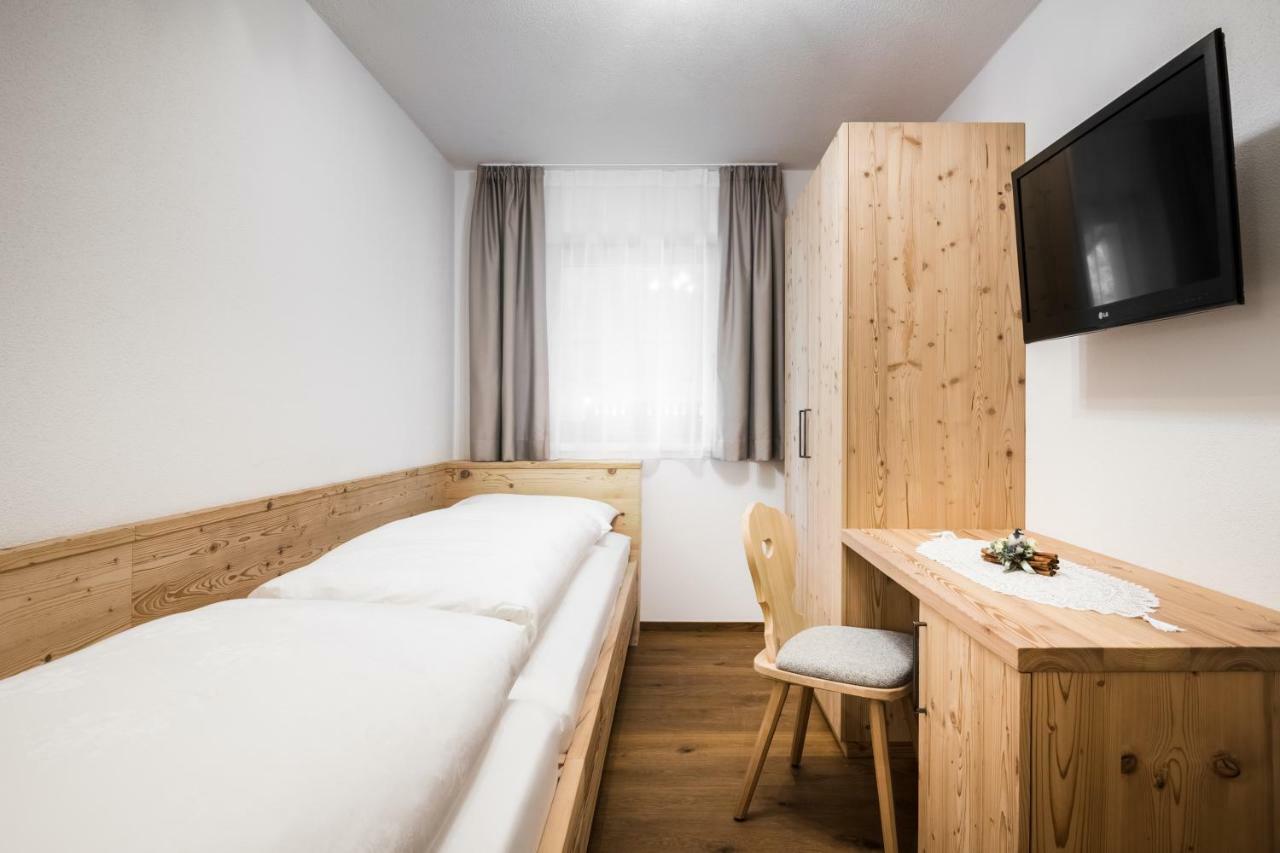 Chalet Dolomit サン・ロレンツォ・ディ・セバート エクステリア 写真